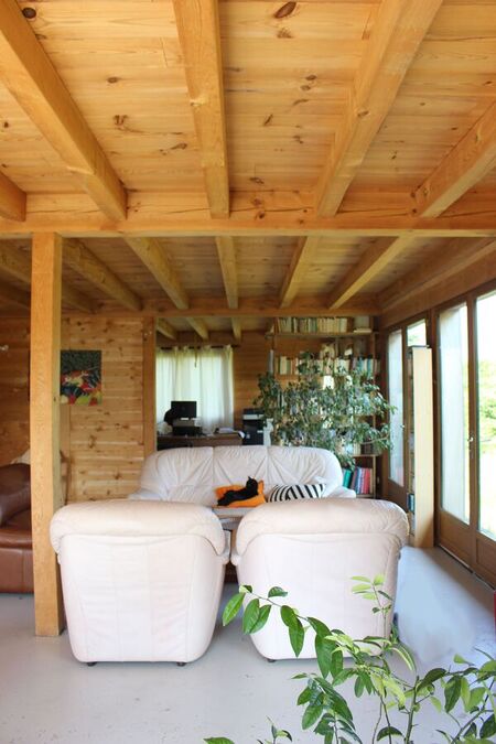 Maison bois &agrave; H&eacute;lette